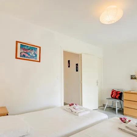 L'Ermitage - Apartment With Terrace - Happy Rentals * 昂蒂布