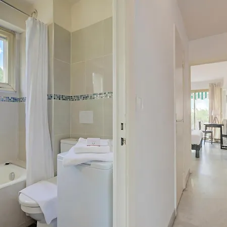 L'Ermitage - Apartment With Terrace - Happy Rentals