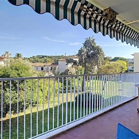L'Ermitage - Apartment With Terrace - Happy Rentals *