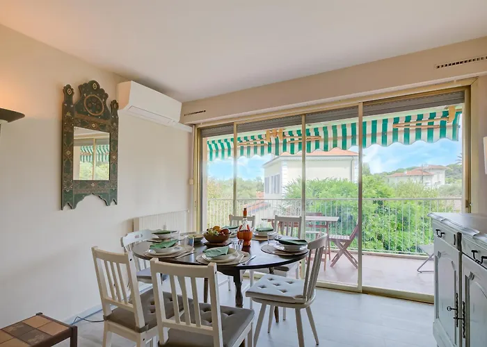 L'ermitage - Happy Apartamento *